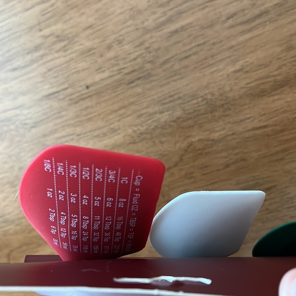 Rae Dunn 3pc spatula set - Picture 4 of 5